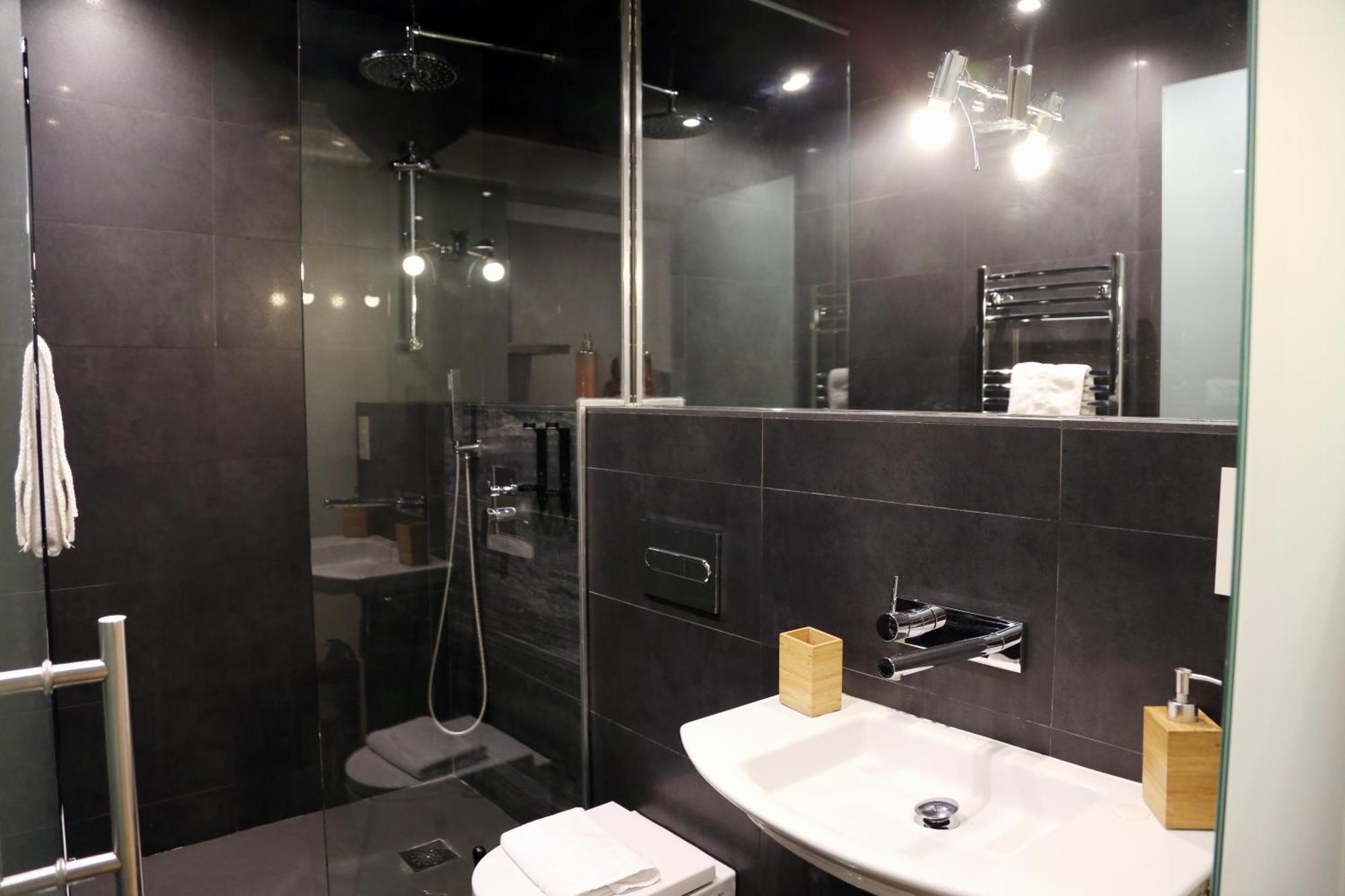 Baps Apartment *